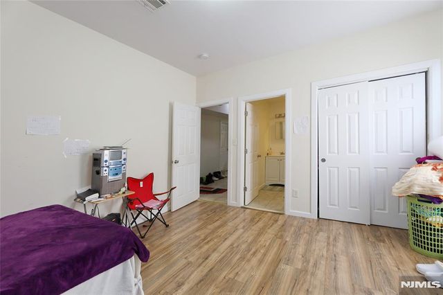 351 Osborne Terrace, Newark, NJ 07112