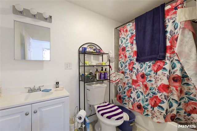 351 Osborne Terrace, Newark, NJ 07112