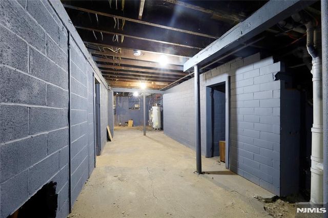 351 Osborne Terrace, Newark, NJ 07112