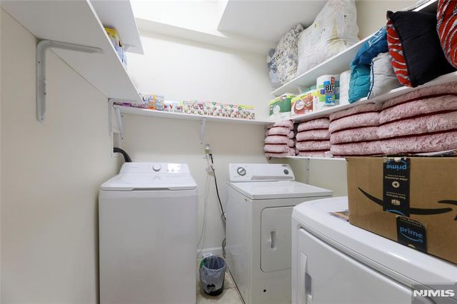 351 Osborne Terrace, Newark, NJ 07112