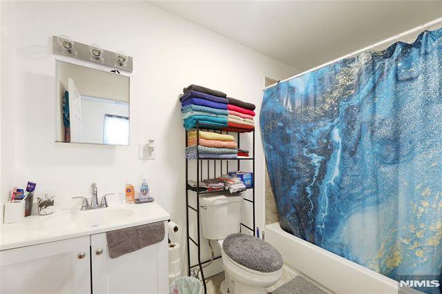 351 Osborne Terrace, Newark, NJ 07112