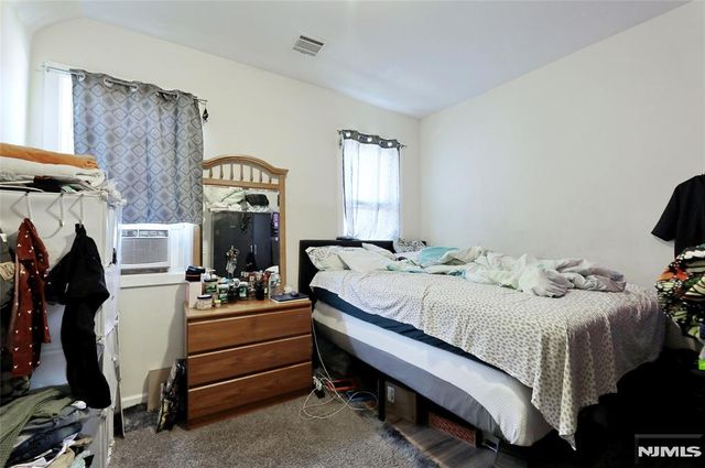 351 Osborne Terrace, Newark, NJ 07112