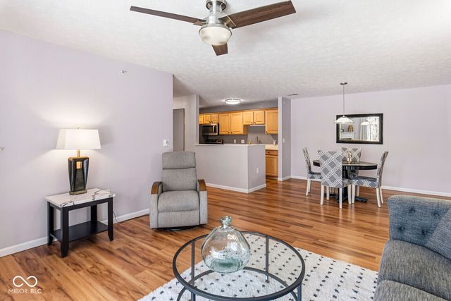 6509 Emerald Hill Court 102, Indianapolis, IN 46237