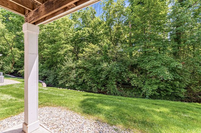 6509 Emerald Hill Court 102, Indianapolis, IN 46237