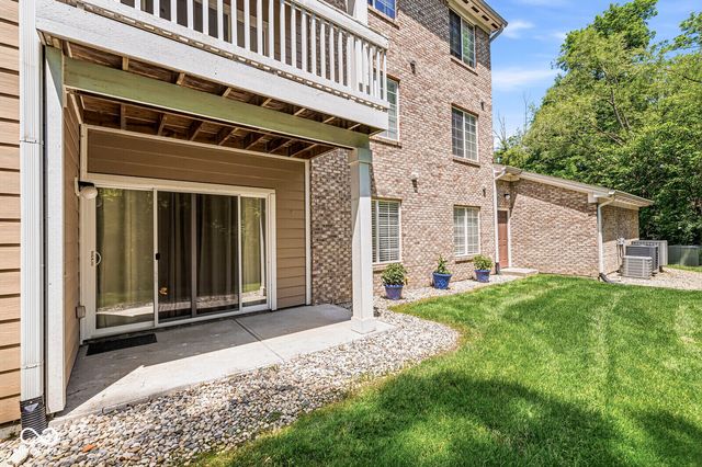 6509 Emerald Hill Court 102, Indianapolis, IN 46237