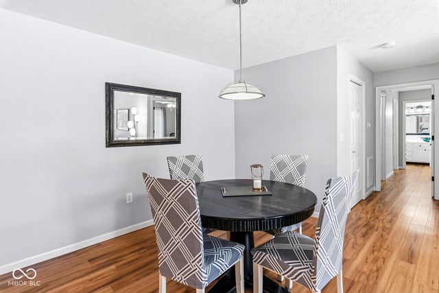 6509 Emerald Hill Court 102, Indianapolis, IN 46237