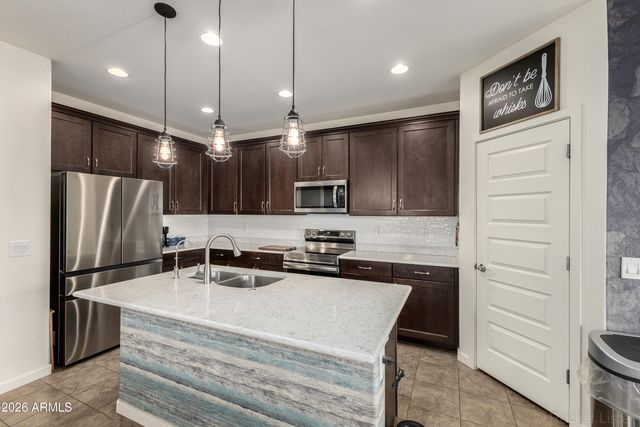 3136 E QUARTZ Street, Mesa, AZ 85213