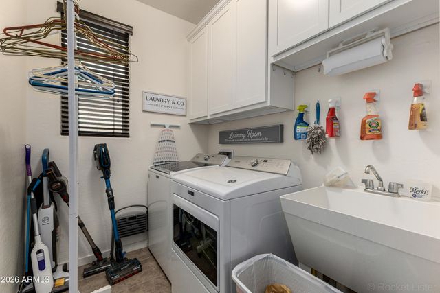 3136 E QUARTZ Street, Mesa, AZ 85213