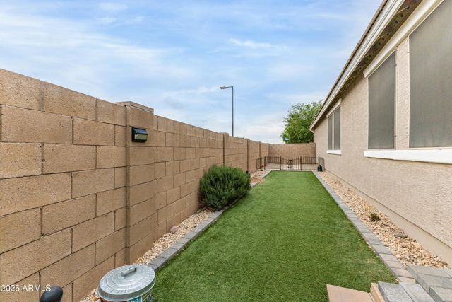 3136 E QUARTZ Street, Mesa, AZ 85213