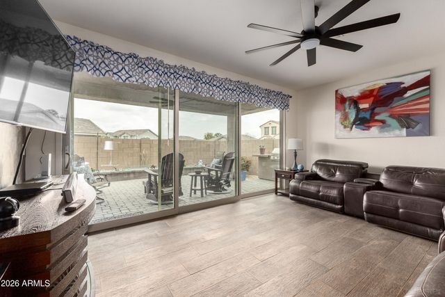 3136 E QUARTZ Street, Mesa, AZ 85213