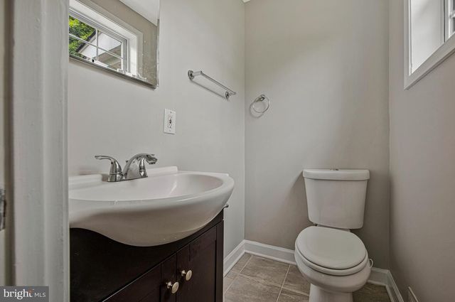 2335 SCOTT KEY DR, District Heights, MD 20747
