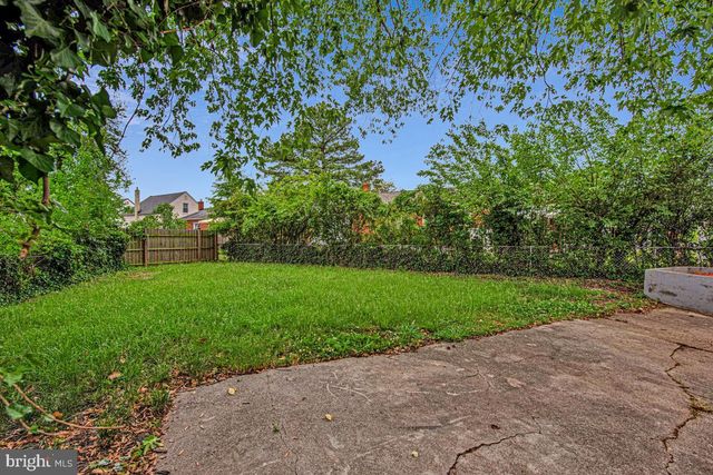 2335 SCOTT KEY DR, District Heights, MD 20747