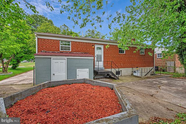 2335 SCOTT KEY DR, District Heights, MD 20747