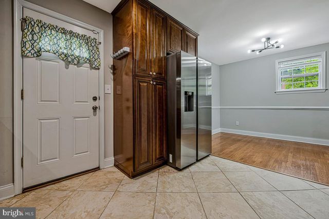 2335 SCOTT KEY DR, District Heights, MD 20747