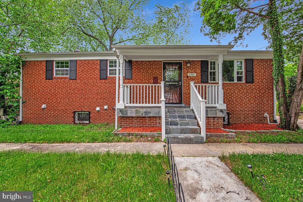 2335 SCOTT KEY DR, District Heights, MD 20747