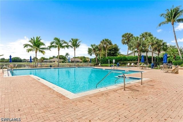 7768 Gardner DR 202, Naples, FL 34109
