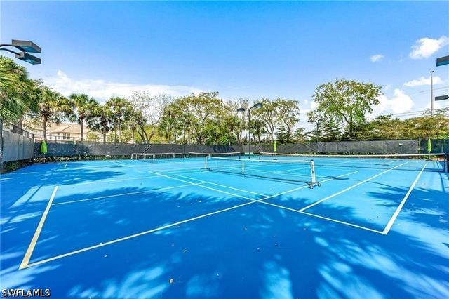 7768 Gardner DR 202, Naples, FL 34109