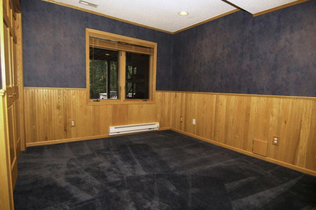 8023 Delano Court, Inver Grove Heights, MN 55076