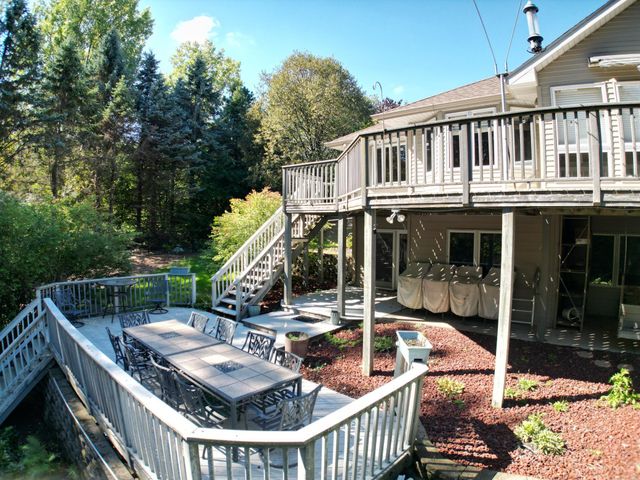 8023 Delano Court, Inver Grove Heights, MN 55076