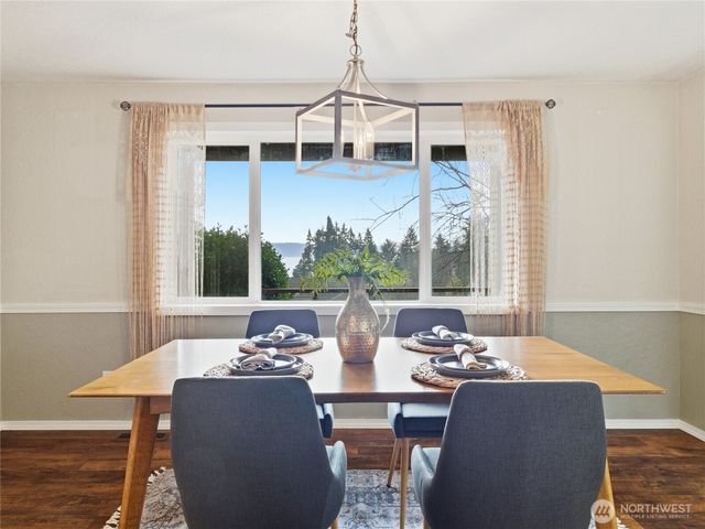 15014 Starr Road SE, Olalla, WA 98359