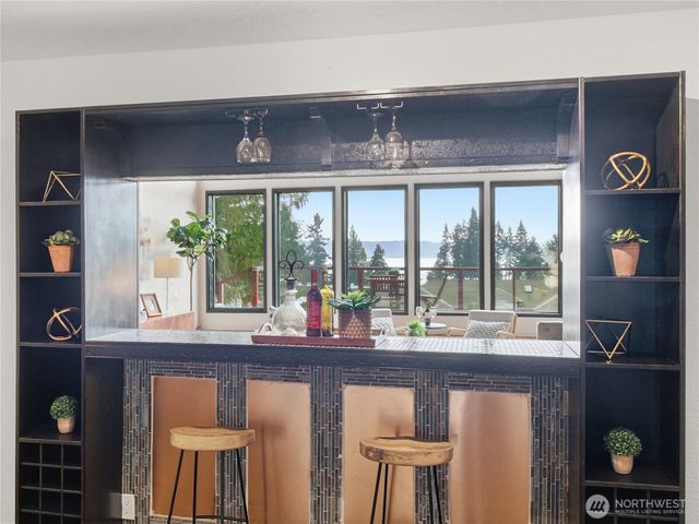 15014 Starr Road SE, Olalla, WA 98359