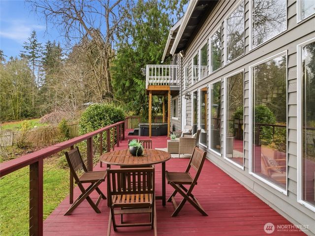 15014 Starr Road SE, Olalla, WA 98359