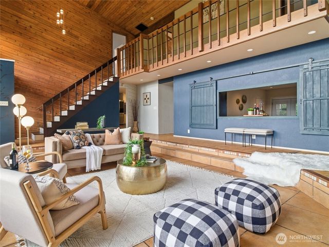 15014 Starr Road SE, Olalla, WA 98359