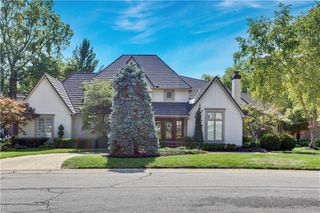 12502 Delmar Street, Leawood, KS 66209