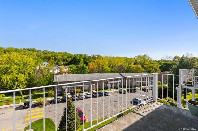 1840 Crompond 5C2, Peekskill, NY 10566