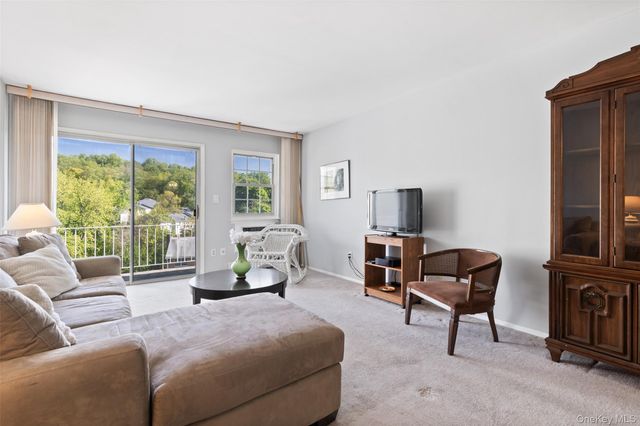 1840 Crompond 5C2, Peekskill, NY 10566