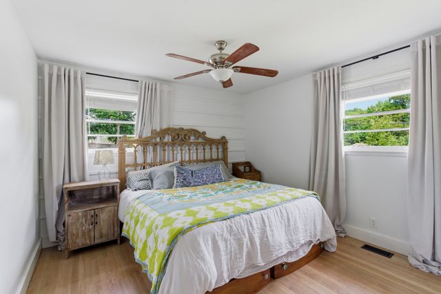 450 Sanders Ferry Rd, Hendersonville, TN 37075
