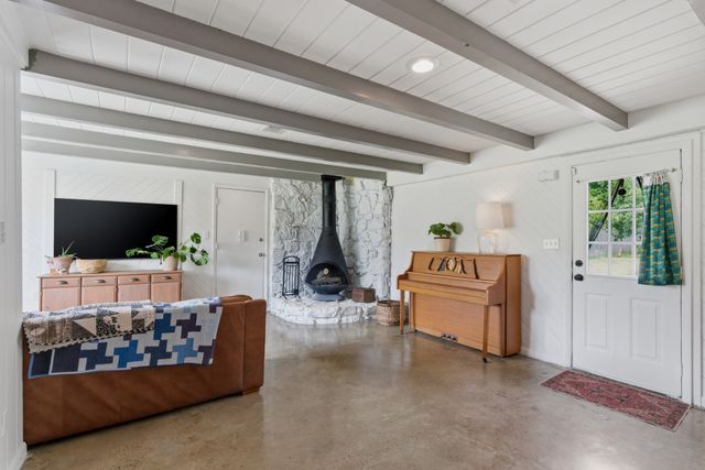 450 Sanders Ferry Rd, Hendersonville, TN 37075