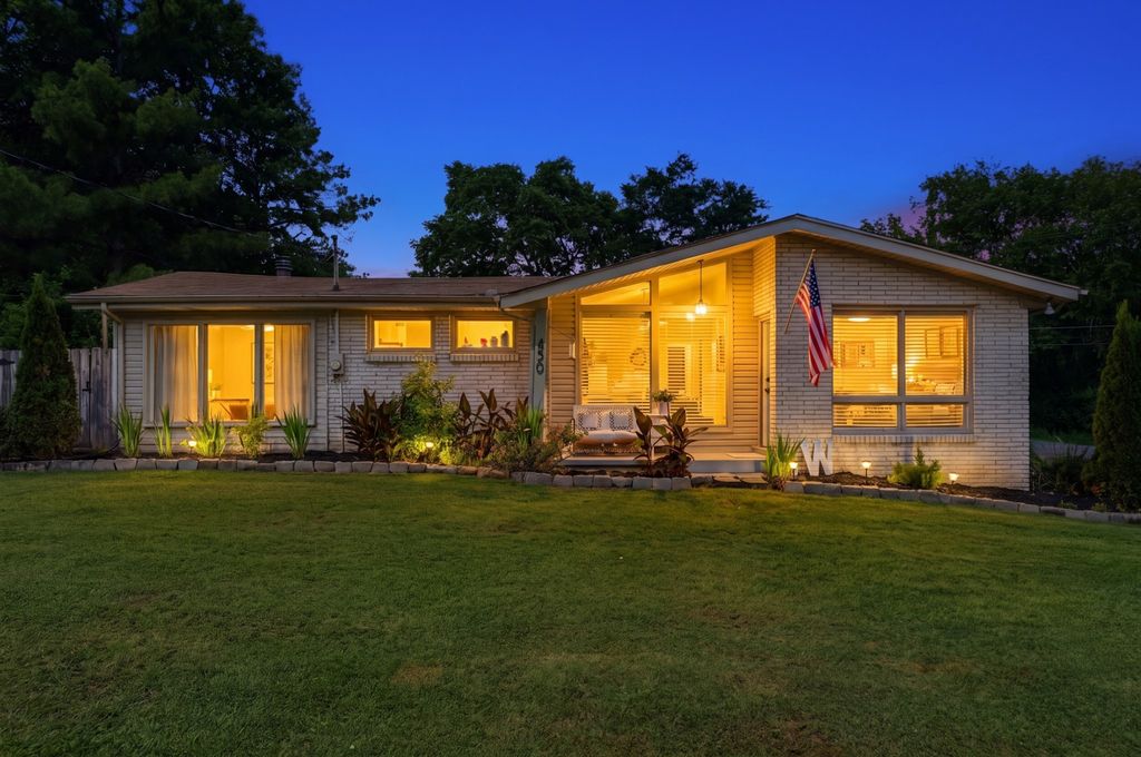 450 Sanders Ferry Rd, Hendersonville, TN 37075