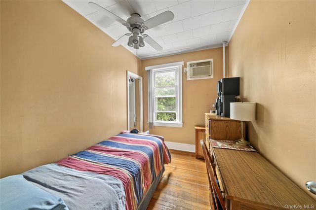 5802 134th Street, Flushing, NY 11355