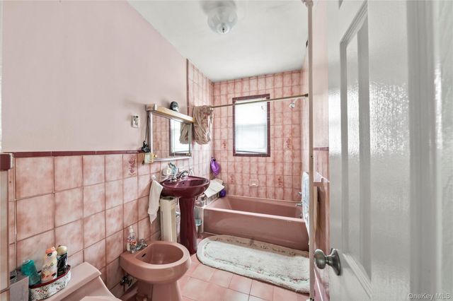 5802 134th Street, Flushing, NY 11355