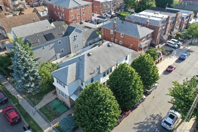 5802 134th Street, Flushing, NY 11355