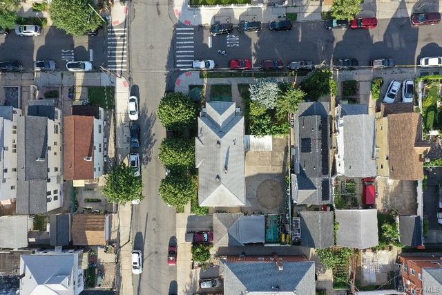 5802 134th Street, Flushing, NY 11355