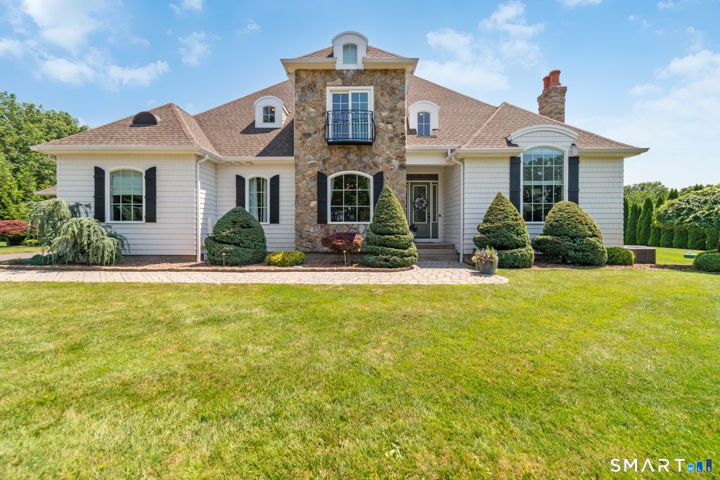269 West Pines Drive, Southington, CT 06489