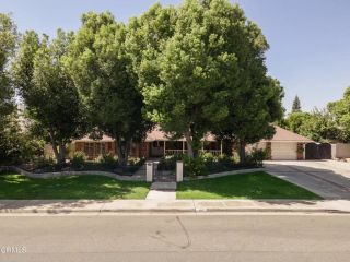 2201 Haggin Oaks Boulevard, Bakersfield, CA 93311