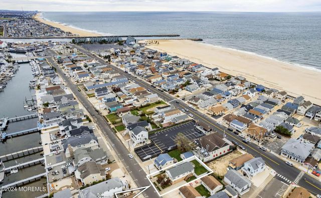 212 Randall Avenue, Point Pleasant Beach, NJ 08742