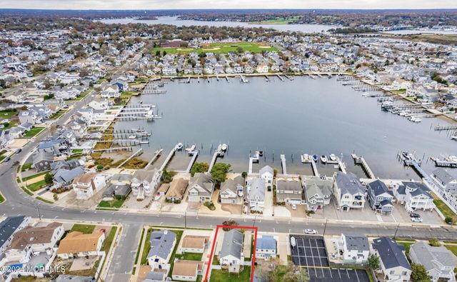 212 Randall Avenue, Point Pleasant Beach, NJ 08742