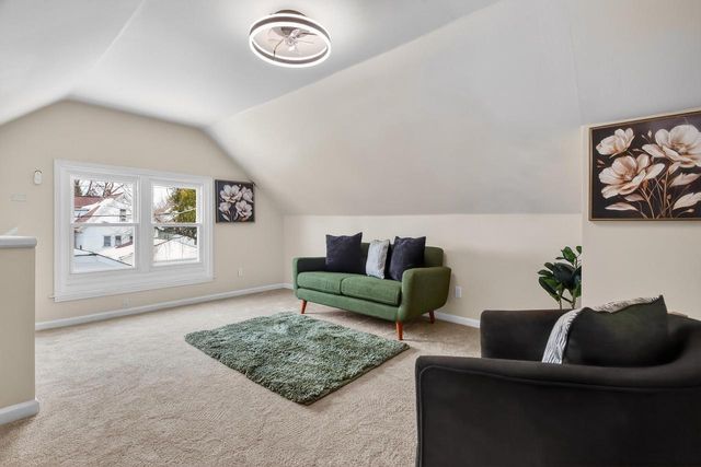 5535 N 40th STREET, Milwaukee, WI 53209