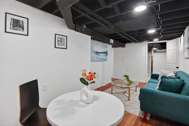 5535 N 40th STREET, Milwaukee, WI 53209