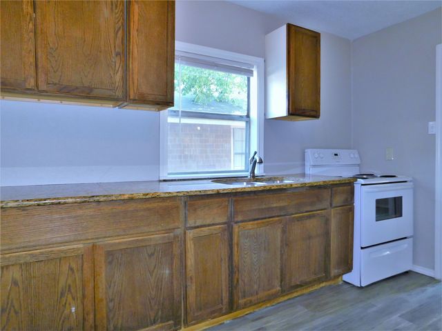 1014 Peak Street, Denton, TX 76201