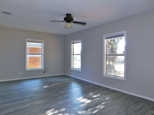 1014 Peak Street, Denton, TX 76201