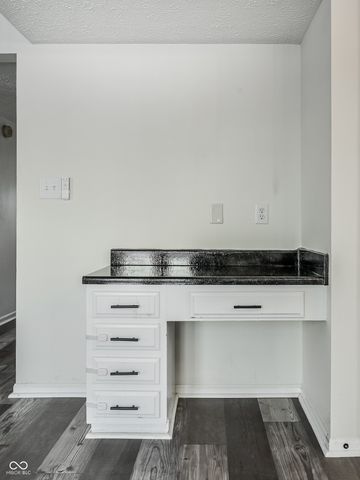 7727 Platini Place, Indianapolis, IN 46214