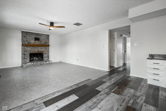 7727 Platini Place, Indianapolis, IN 46214