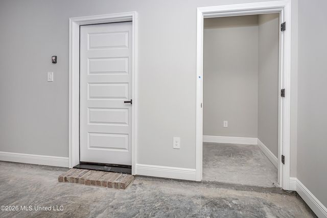 533 Oak Street, Ocean Springs, MS 39564