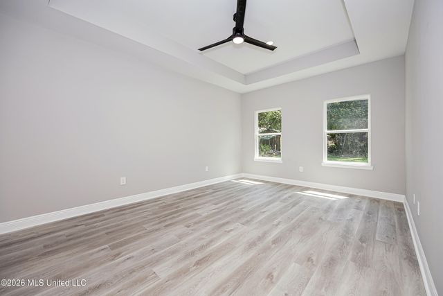 533 Oak Street, Ocean Springs, MS 39564