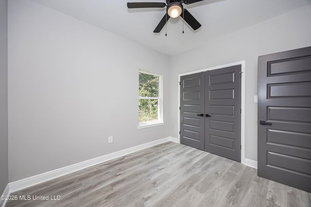 533 Oak Street, Ocean Springs, MS 39564